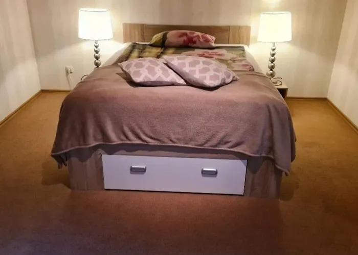 Eifel Kaminhaus * Nideggen